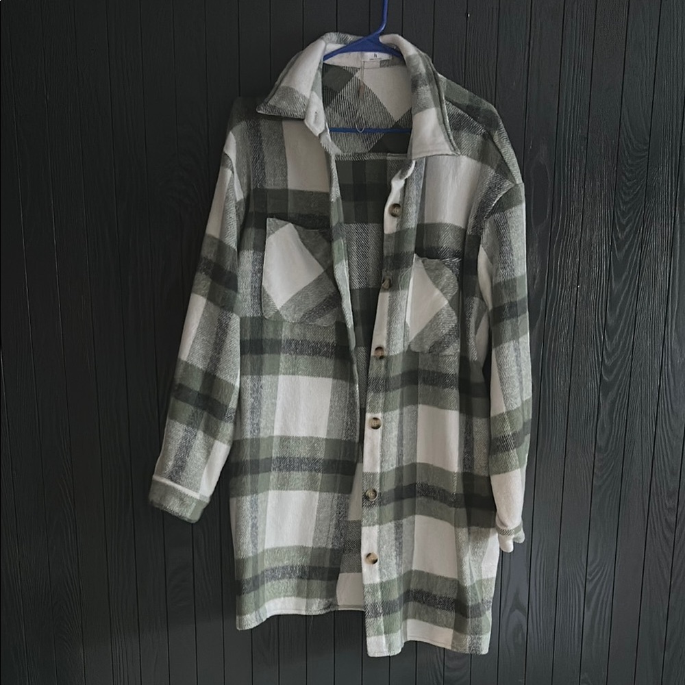 Green and White Plaid Button-Up Shirt Jacket